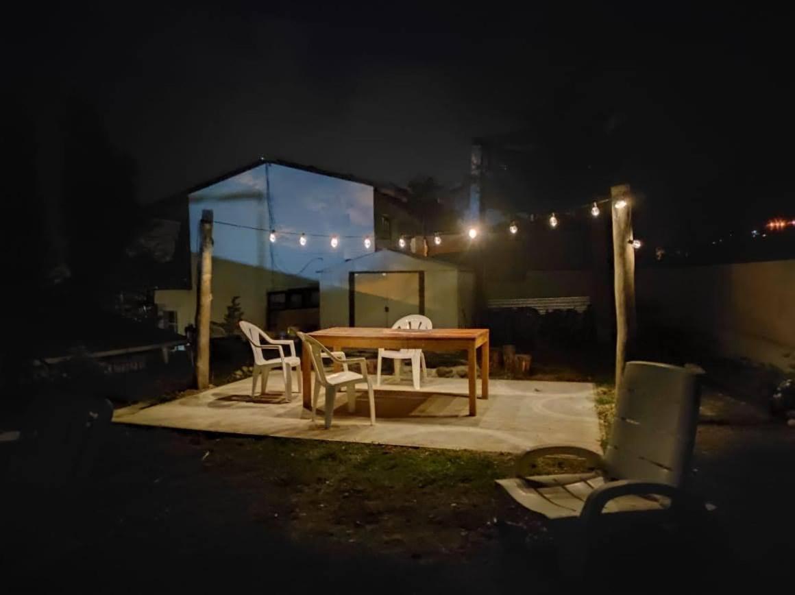 Buenavida Guesthouse Ushuaia Dış mekan fotoğraf